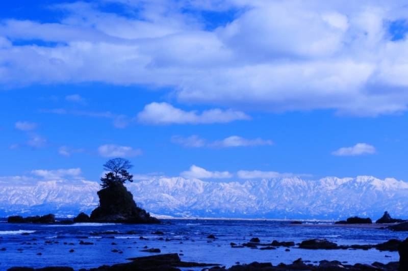 Toyama-ken - Districts / Prefectures - Tateyama mountain range - beatiful mountanious area - 1st picture/image